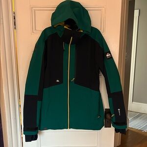 Quiksilver Men's Teal and Navy Ski & Snowboard Jacket